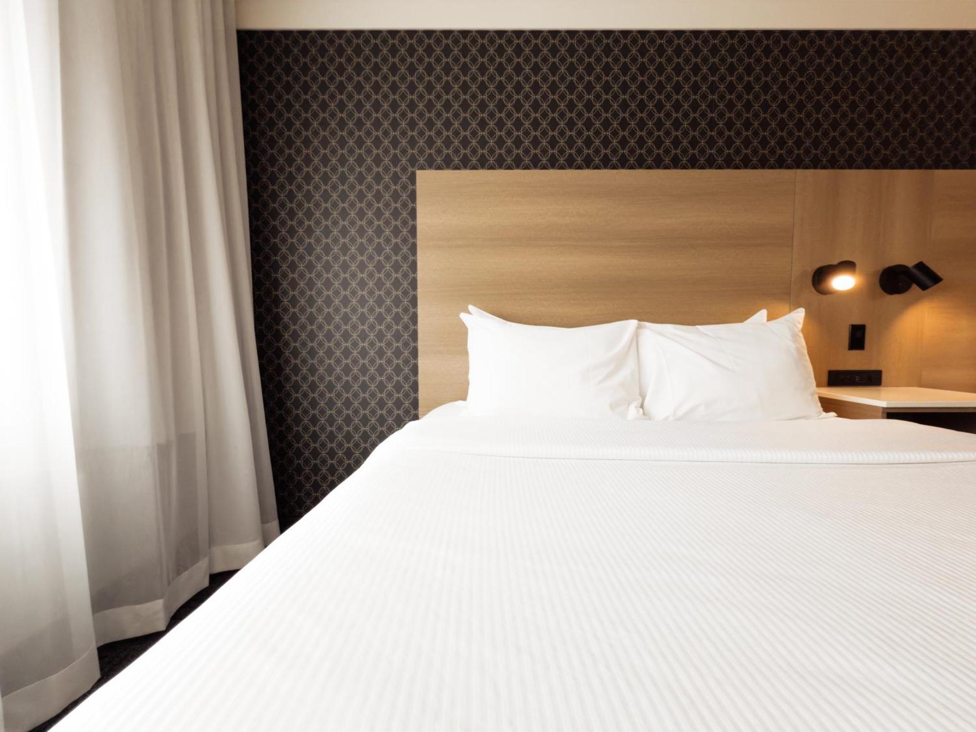 เบสท์เวสเทิร์นพลัส เซ็นเตอร์วิลล์ ซิตี้เซ็นเตอร์ ควิเบก Hotel ควิเบกซิตี้ ภายนอก รูปภาพ